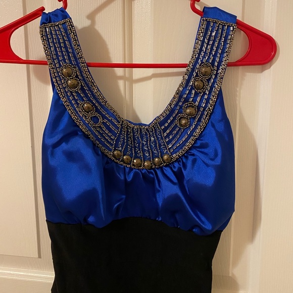 Bodycon Beaded MiniDress - Picture 2 of 4